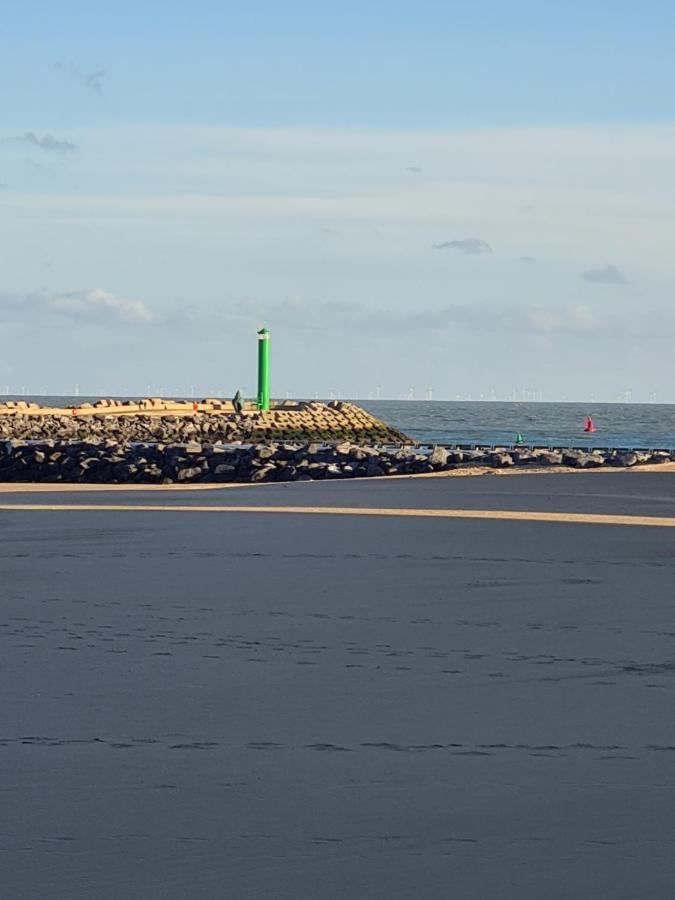 Apartamento Frontaal Gelijkvloers Seaview 80M² 2 Slp Ostende Exterior foto